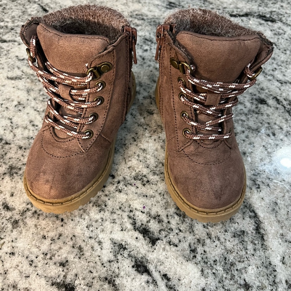 Toddler Burgundy Ankle Boots size 6
